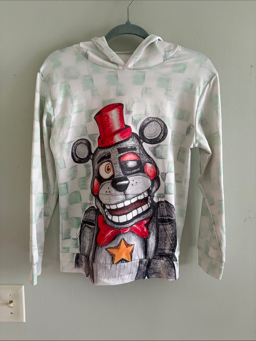 Graphic Hoodie with Red Top Hat Character Print M NWOT
